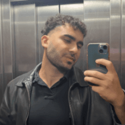 Антон Жеков